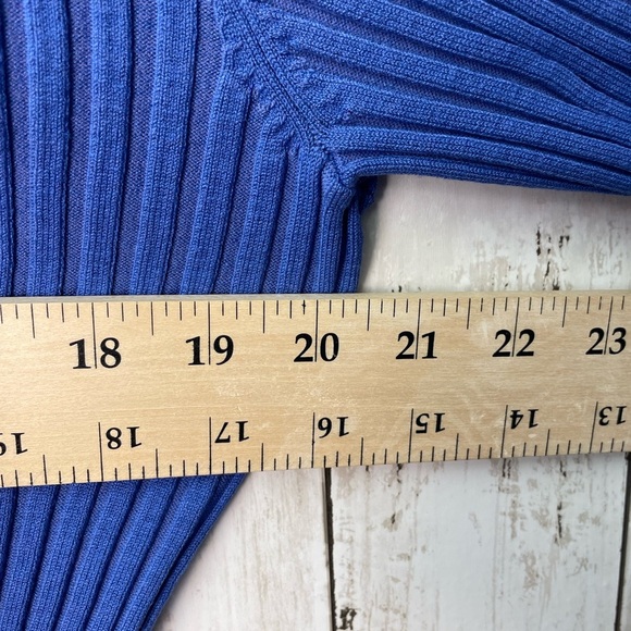 Cable & Gauge Royal Blue Ribbed Cardigan size Large - Picture 6 of 7